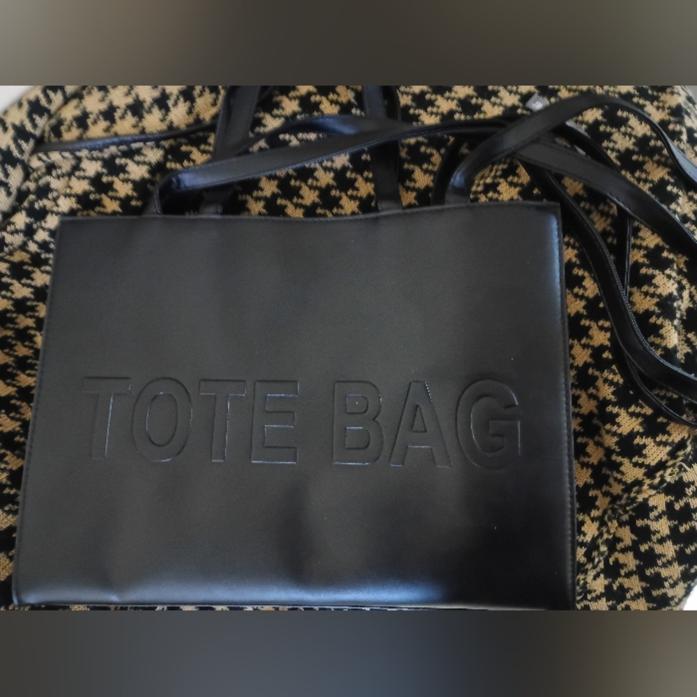 NWOT  Tote Bag - Picture 8 of 16